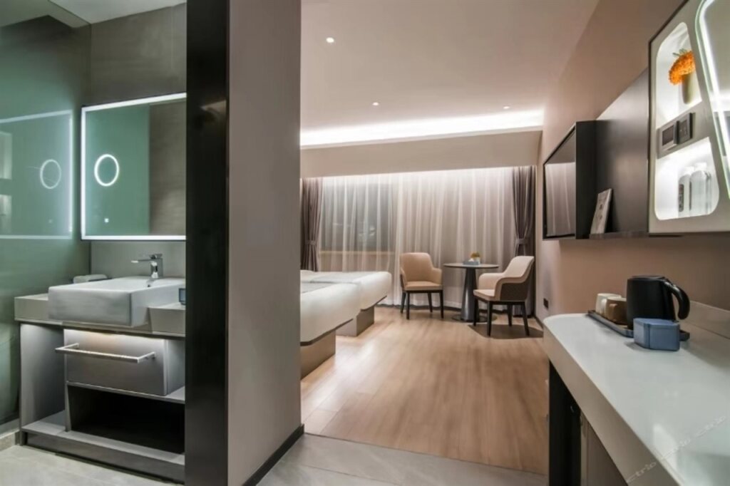 Шанхай: Sky Bird Hotel - Shanghai Hongqiao Airport