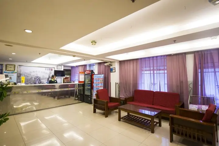 Шанхай: Motel 168 Shanghai Waigaoqiao Pilot FTZ Zhouhai Road Branch