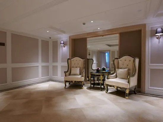 Шанхай: Polysheron Hotel Shanghai Jinshan Bailian City Beach
