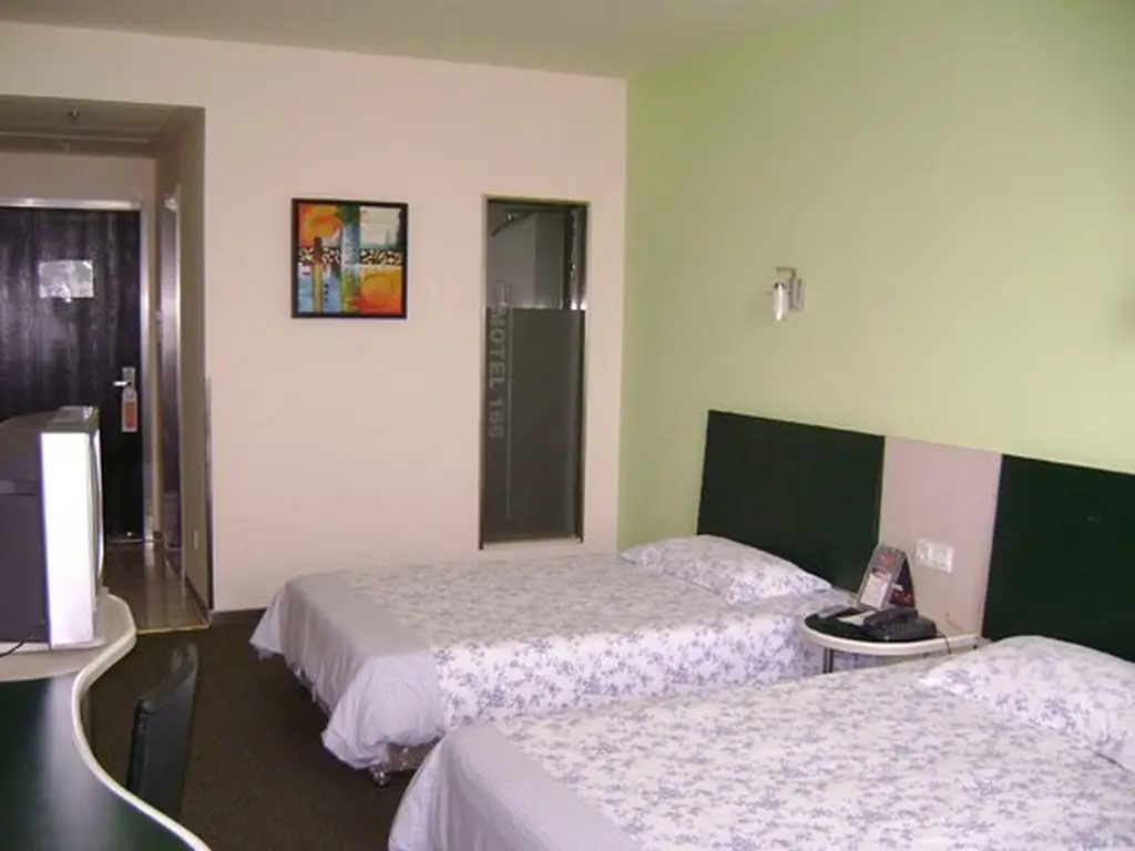 Шанхай: Motel 168 Shanghai Jiading Bole Road Branch