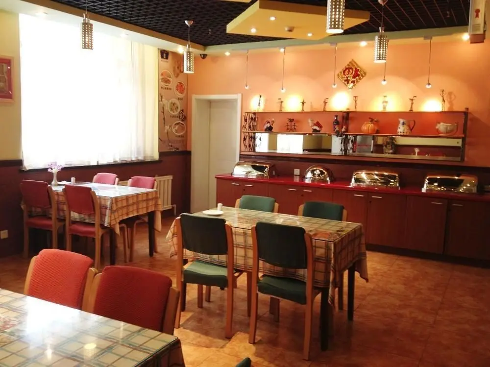 Чанчунь: Home Inn Changchun Anda Street
