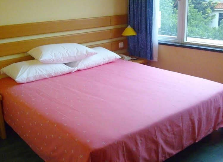 Чанчунь: Home Inn Changchun Dajing Road Ouya Outlets