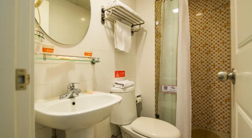 Харбин: Home Inn Harbin Minhang Road Wanda Plaza