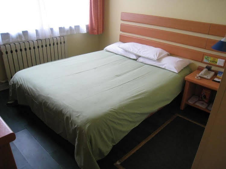 Харбин: Home Inn Exhibition  Convention Centre Hanshui Road