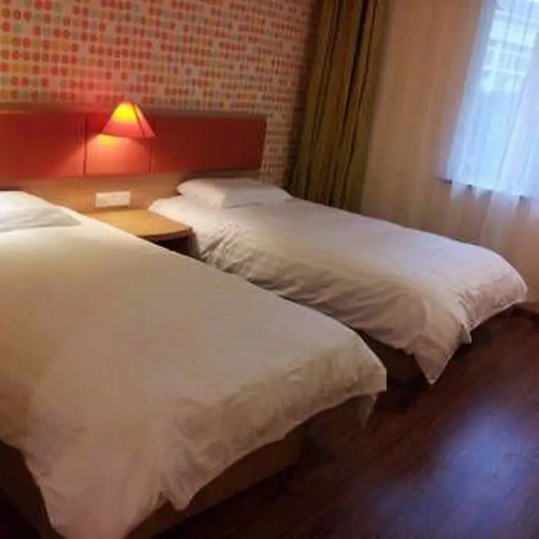 Ханчжоу: Home Inn Hangzhou East Railway Station West Square Xinfeng Road