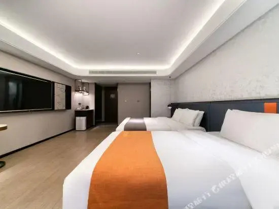 Home Inn Plus (Hangzhou West Lake Culture Square Metro Station) — фото 1