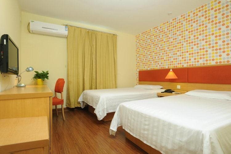 Фучжоу: Home Inn Fuzhou Financial Street Wanda Plaza