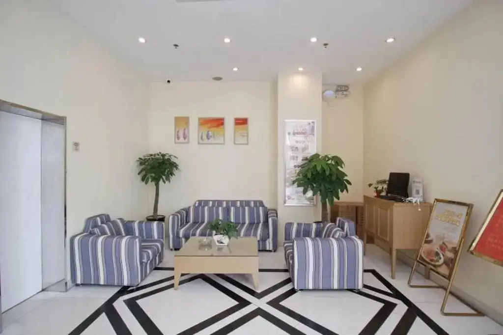 Home Inn Hefei West Changjiang Road Guogou Plaza — фото 1