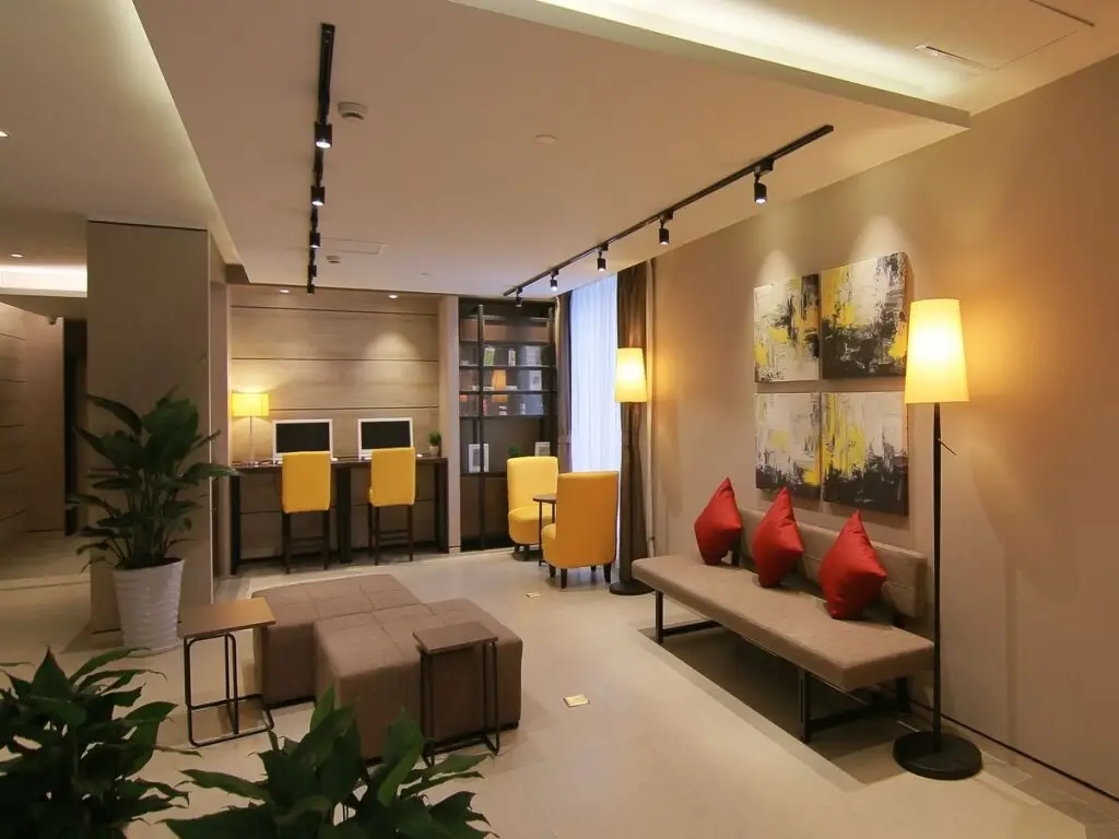 Шанхай: Home Inn Plus Shanghai West Yan'An Road