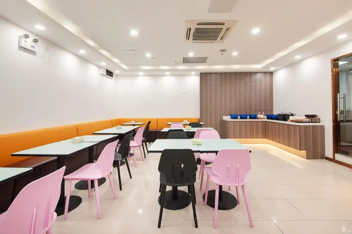 Шанхай: Hanting Shanghai Pudong Airport Chenyang Road