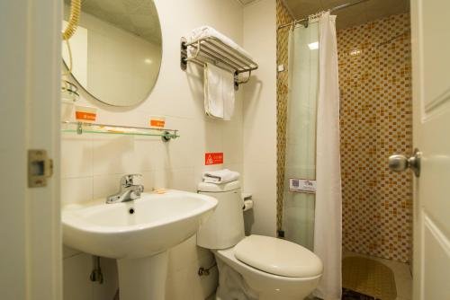 Тяньцзинь: Home Inn Tianjin Railway Station