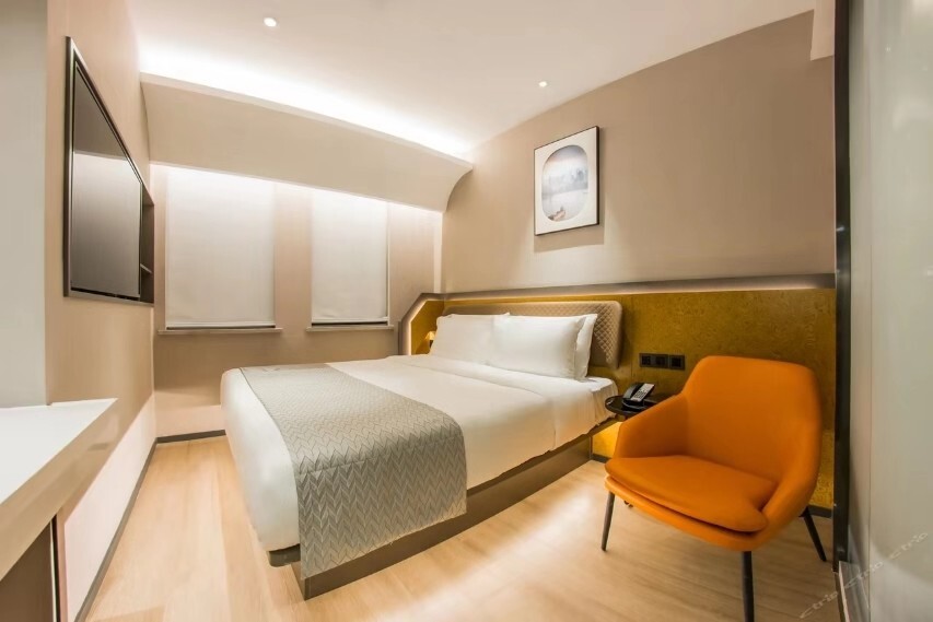 Шанхай: SKYBIRD Hotel (Shanghai Hongqiao Airport)