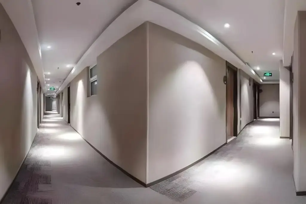 Шанхай: Home Inn -Shanghai Zhongshan Park Metro Station
