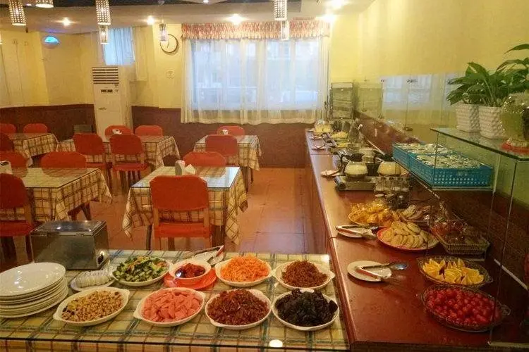 Тяньцзинь: Home Inn - Tianjin Jinghai Daqiuzhuang Store