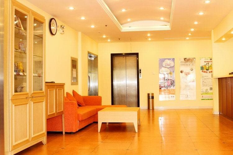 Тяньцзинь: Home Inn - Tianjin Jinghai Daqiuzhuang Store