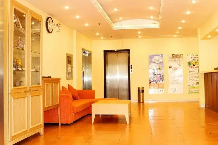 Тяньцзинь: Home Inn - Tianjin Jinghai Daqiuzhuang Store