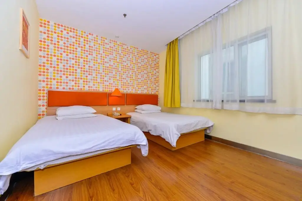 Тяньцзинь: Home Inn Jingjin Road