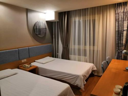 Тяньцзинь: Home Inn Tianjin South Hongqi Road Binyue Bridge