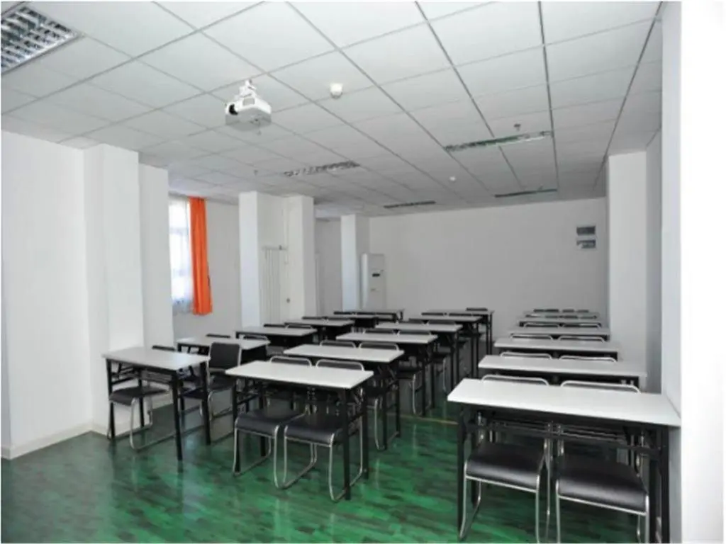 Тяньцзинь: Home Inn Tianjin Binhai New District The Seventh Avenue