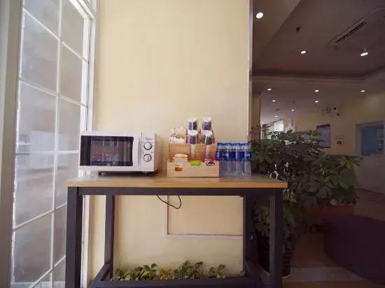 Пекин: Home Inn (Beijing International Exhibition Center Liufang Metro Station)