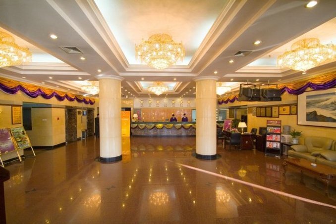 Пекин: Capital Airport Hotel