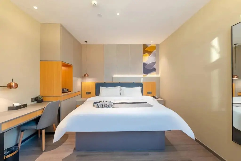 Гуанчжоу: Home inn Selected (Jingxi Nanfang Hospital Metro Station Branch)