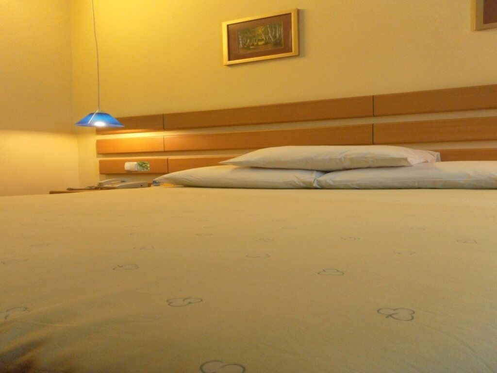 Гуанчжоу: Guangzhou Home Inn - Huadiwan
