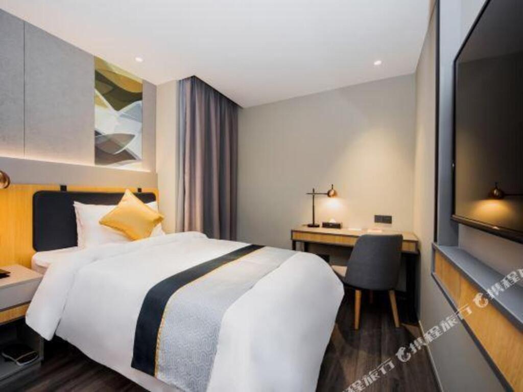 Шанхай: Home Inn Shanghai Lujiazui Oriental Pearl Pudong Avenue Metro Station