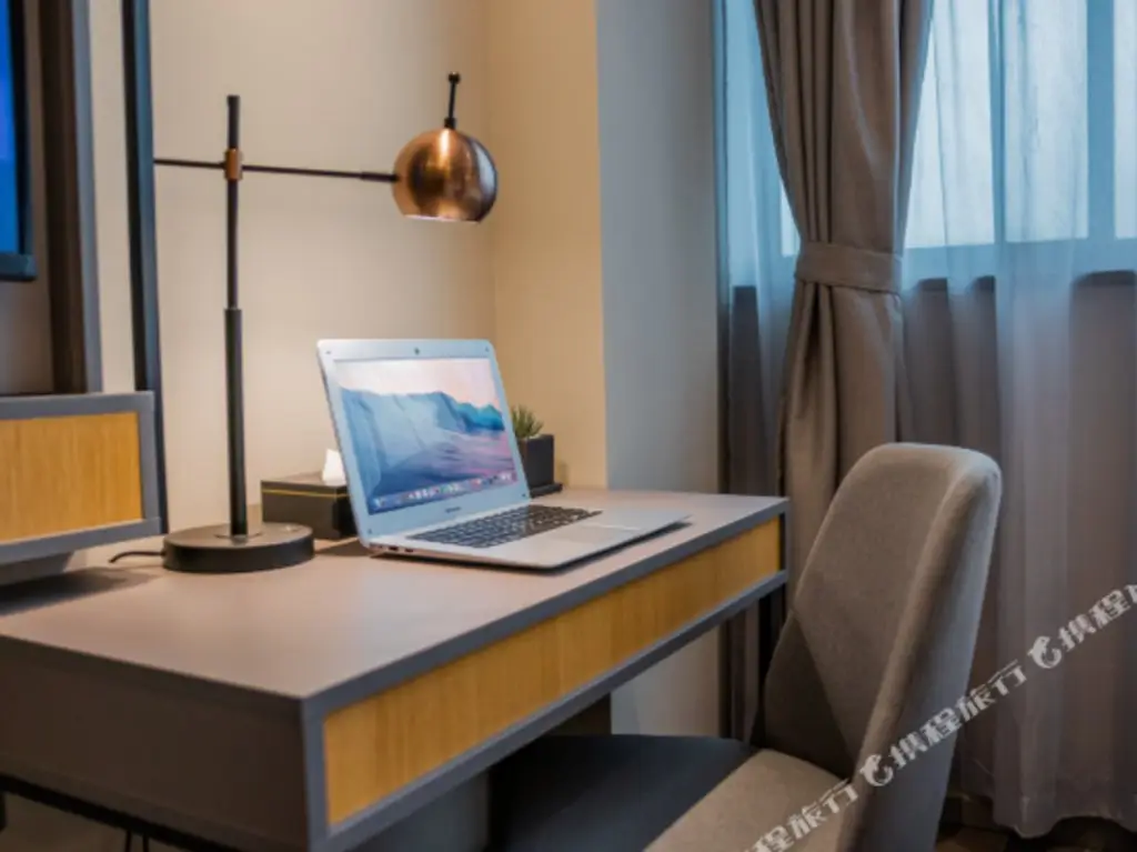 Шанхай: Home Inn Shanghai Lujiazui Oriental Pearl Pudong Avenue Metro Station