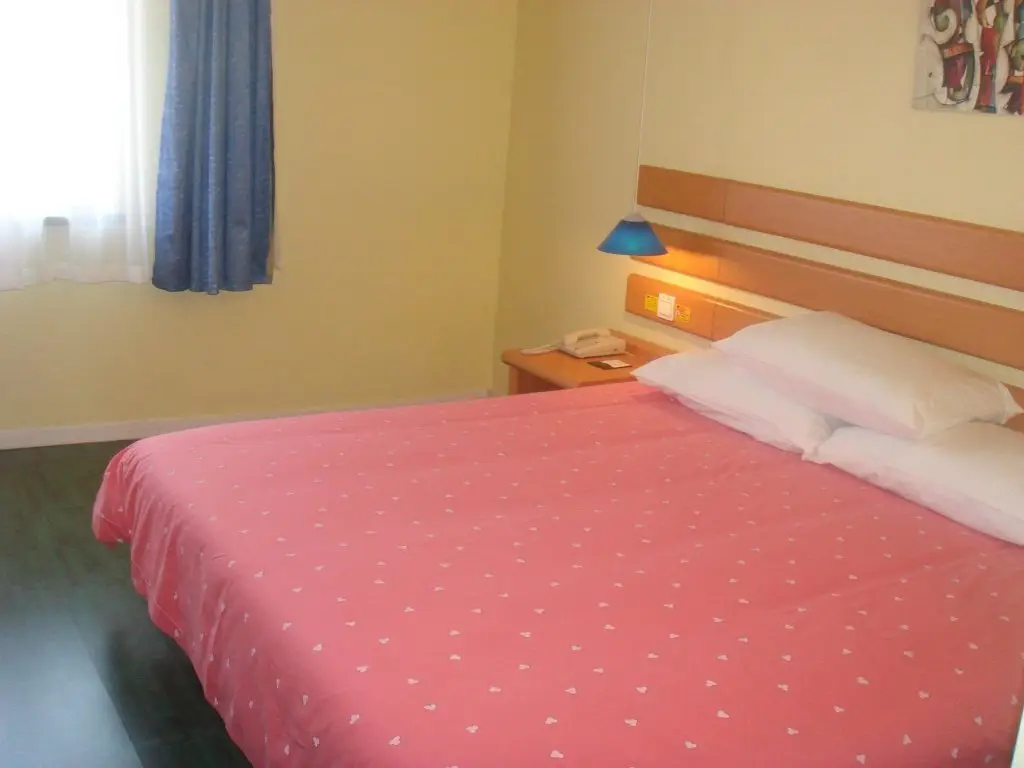 Шанхай: Home Inn Shanghai Huancheng East Road