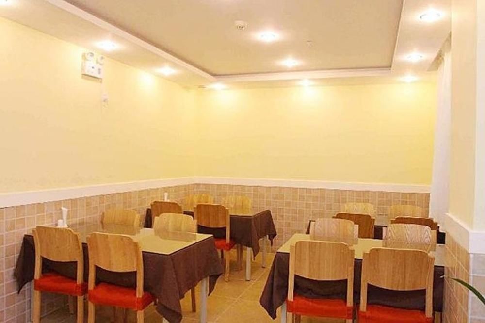 Гуанчжоу:  Home Inn (Guangzhou Tianpingjia Metro Station)