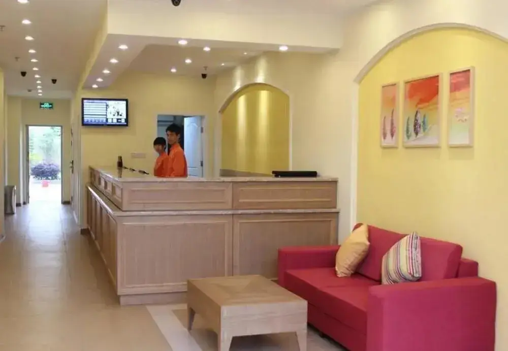 Гуанчжоу: Home Inn Guangzhou Panyu Dagang Coach Station