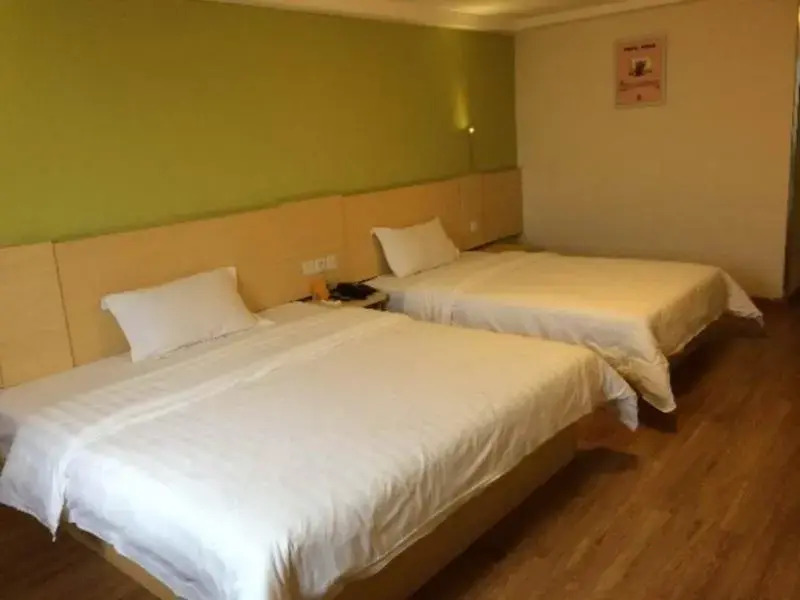 Гуанчжоу: 7 Days Inn Guangzhou Fangcun Jiaokou Subway Station