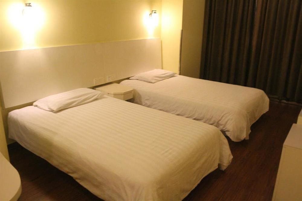 Гуанчжоу: Homeinn Selected Guangzhou Zhujiang New Town Wuyangcun Metro Station Branch