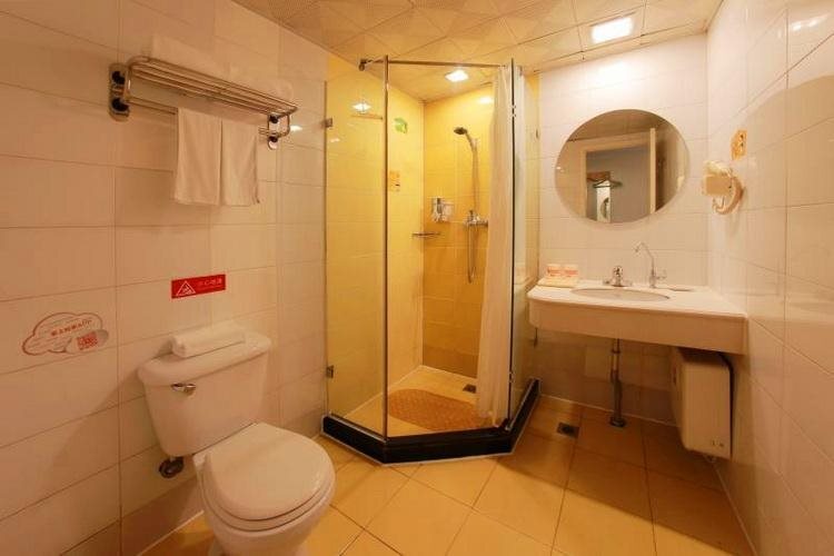Шанхай: Home Inn Shanghai Zhongshan Park Changning