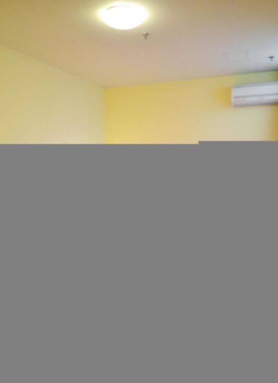 Шанхай: Home Inn Lu Xun Park