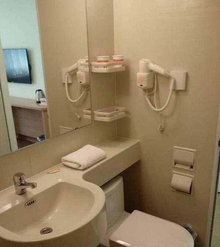 Чжэнчжоу: Home Inn Zhengzhou Huanghe Road Provincial Peoples Hospital