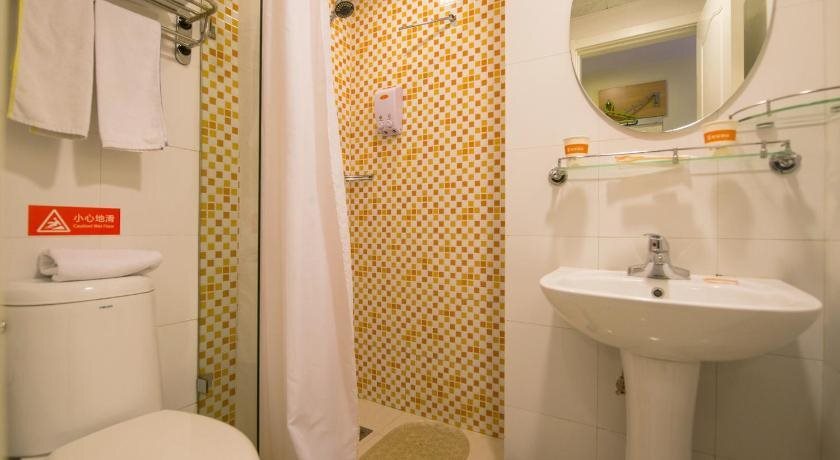 Ухань: Home Inn Xiaodongmen