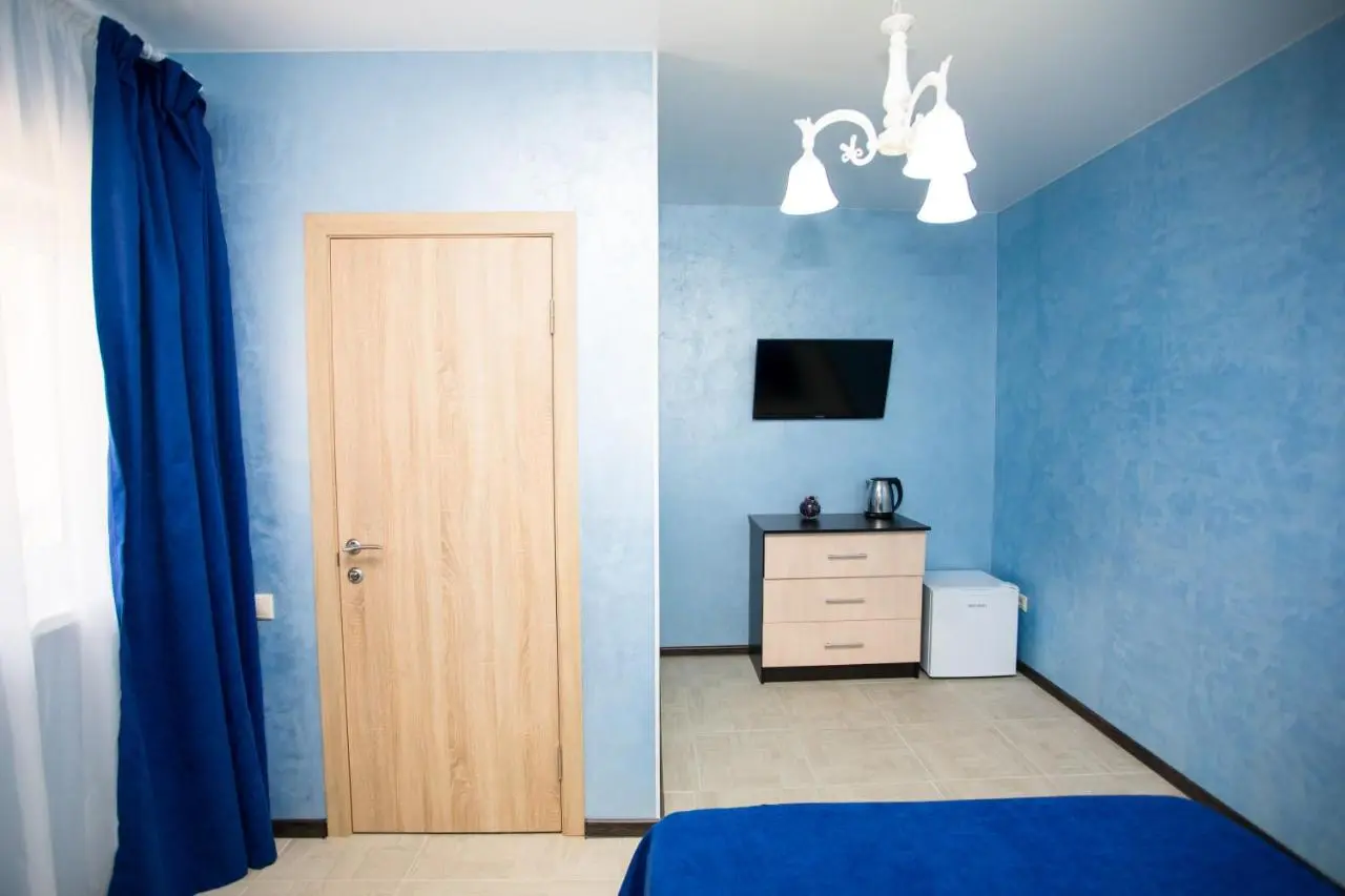 Витязево: Hotel ZET