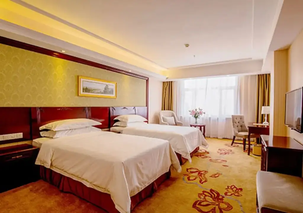 Далянь: Vienna Hotel Dalian Xinkai Road