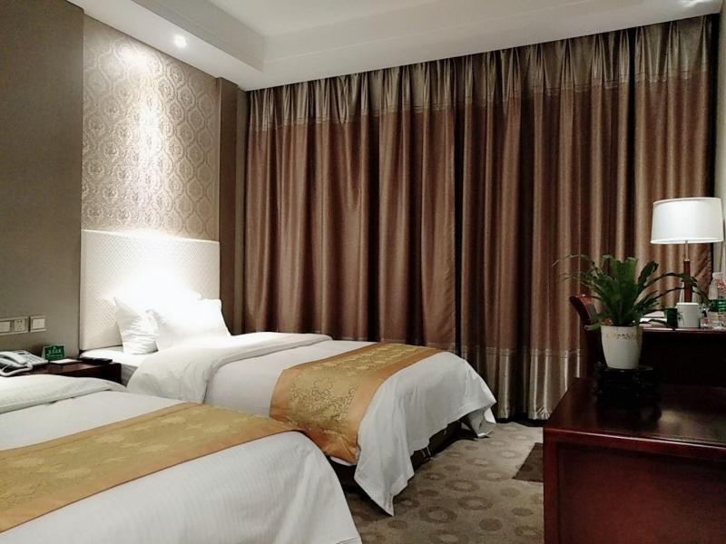 Нанкин: GreenTree Alliance Nanjing South Railway Station Mingfa Plaza Hotel