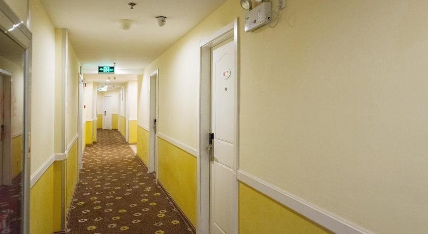 Чэнду: Home Inn Chengdu Jichang Road