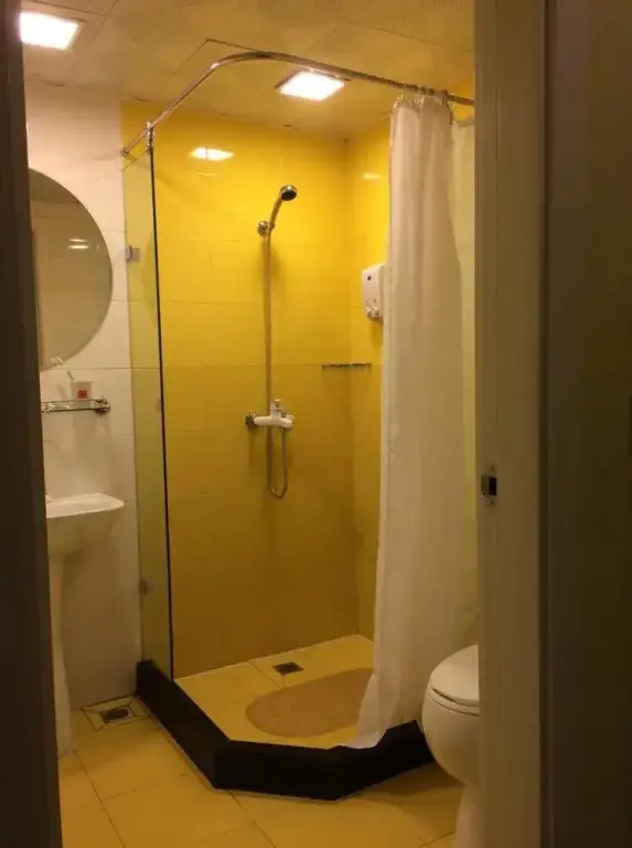 Чэнду: Home Inn Chengdu Shuyuan Street Branch