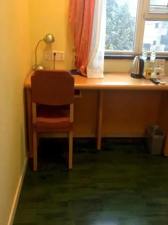 Чэнду: Home Inn Chengdu Shuyuan Street Branch