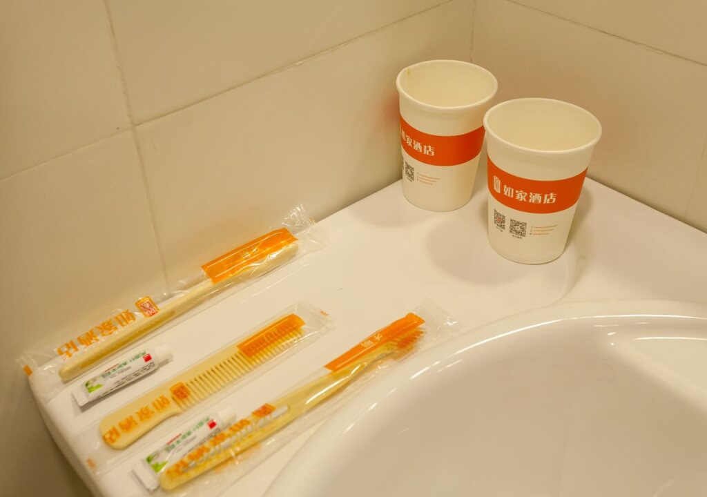 Чэнду: Home Inn Chengdu New Exhibition Center Tianfu Street Number Three