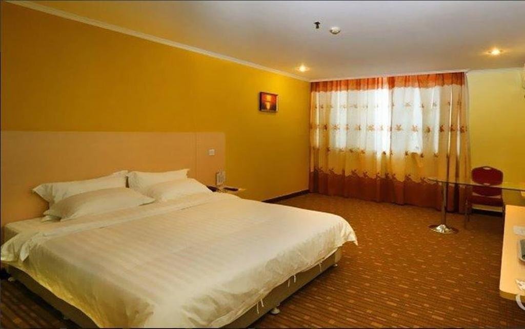 Шэньчжэнь: Shenzhen Clownfish Hotel