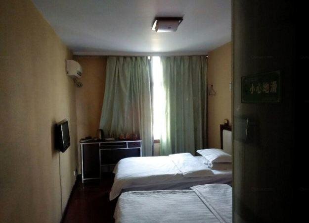 Панжихуа: Panzhihua Xindu Business Hotel