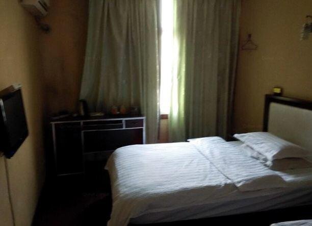 Панжихуа: Panzhihua Xindu Business Hotel