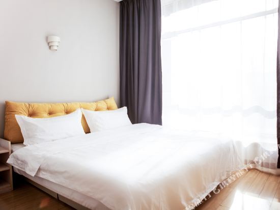 Бэйшоу: Lide 99 Busniess Inn