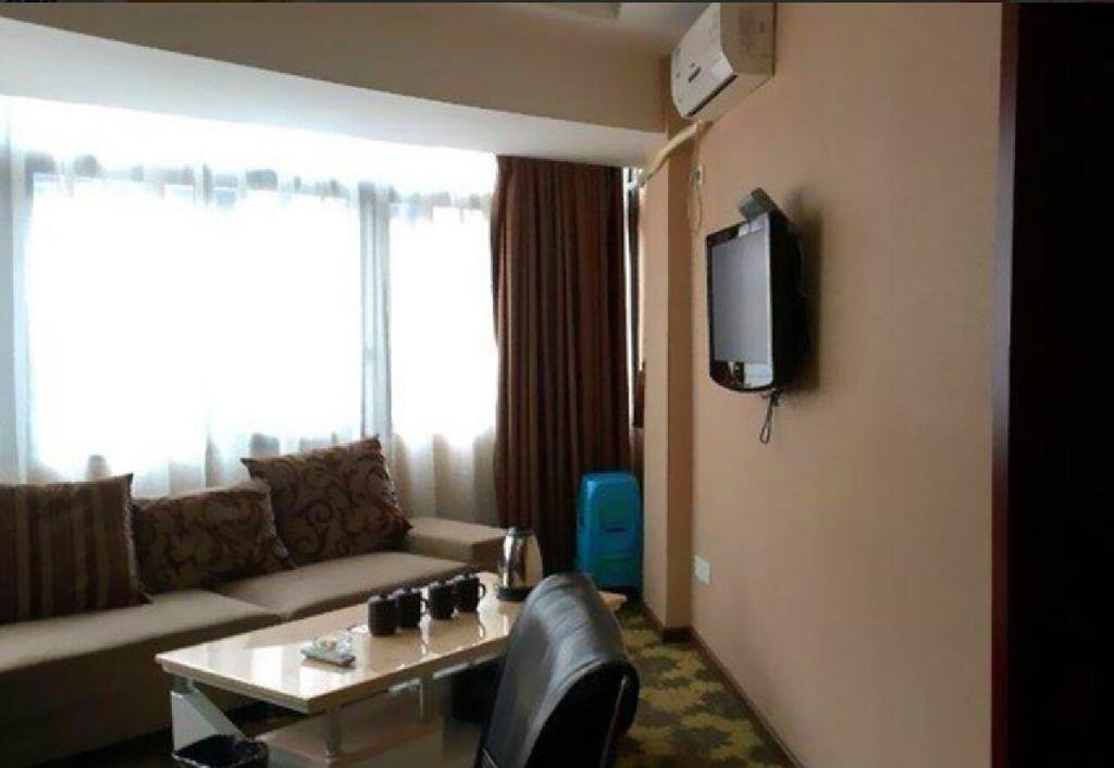 Зигонг: Mingyuan Hotel Fushun